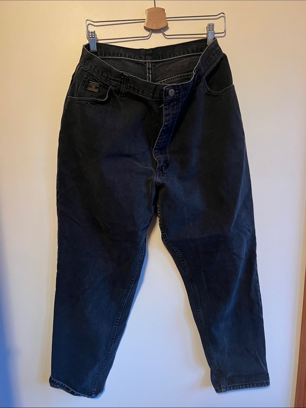 Wrangler Relaxed Fit Jeans in Black
